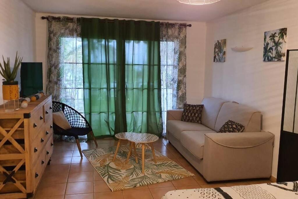 Studio Cosy, Vue Sur Mer Villages Vacances Sainte Anne Cheques Vacances Acceptes 外观 照片