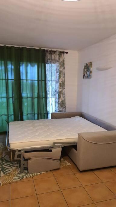 Studio Cosy, Vue Sur Mer Villages Vacances Sainte Anne Cheques Vacances Acceptes 外观 照片