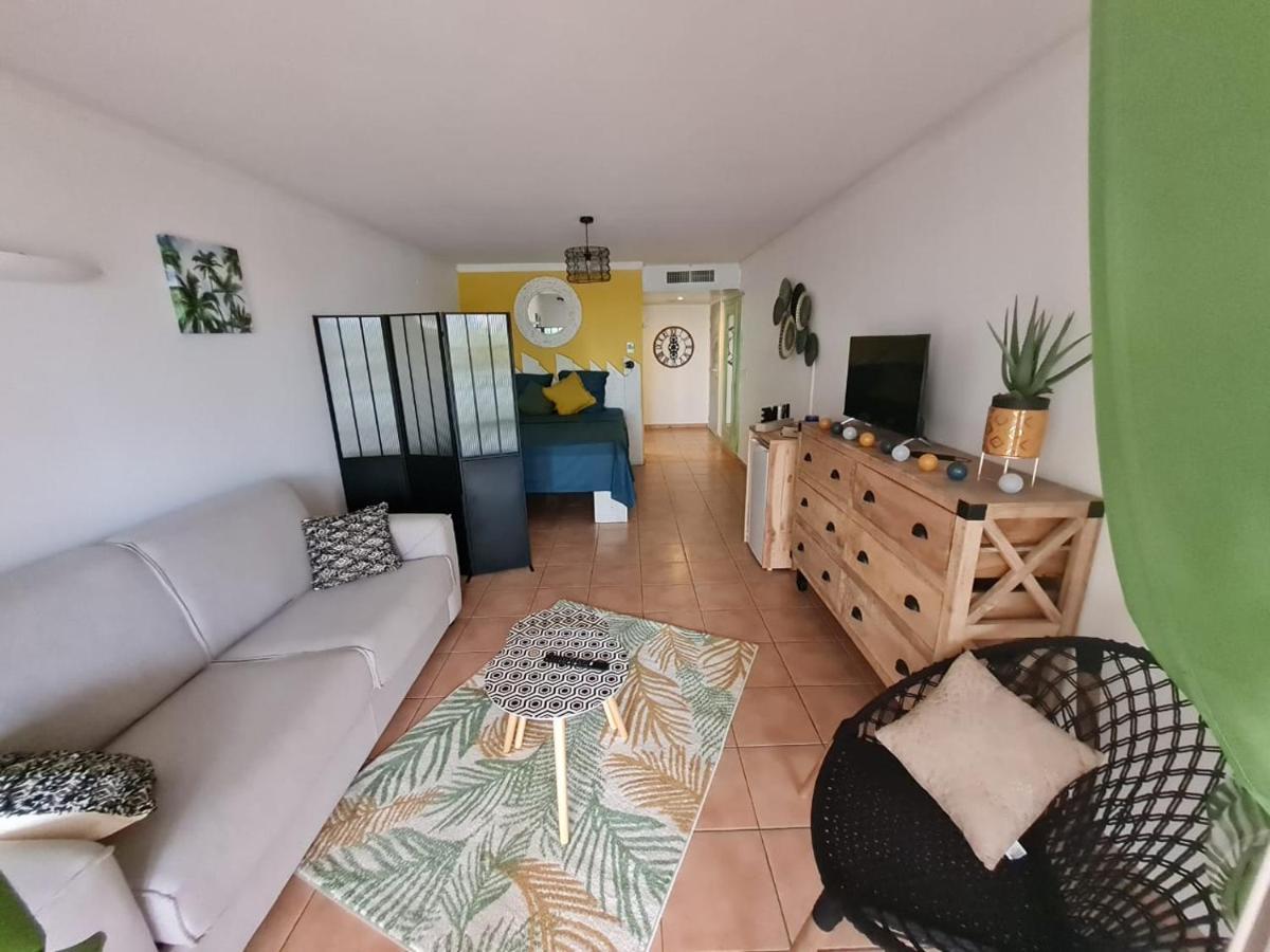Studio Cosy, Vue Sur Mer Villages Vacances Sainte Anne Cheques Vacances Acceptes 外观 照片